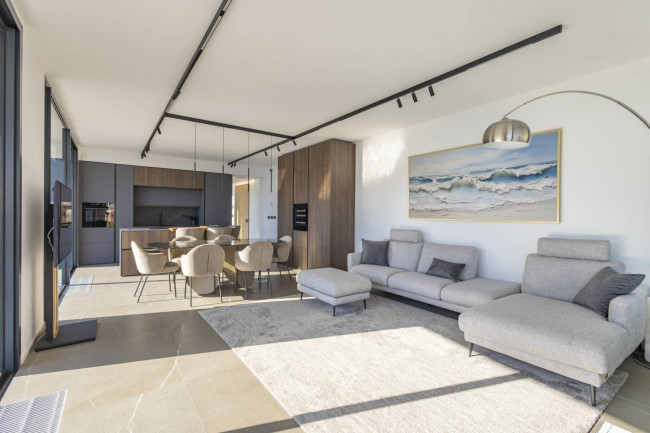 Villa for sale in Diano Marina