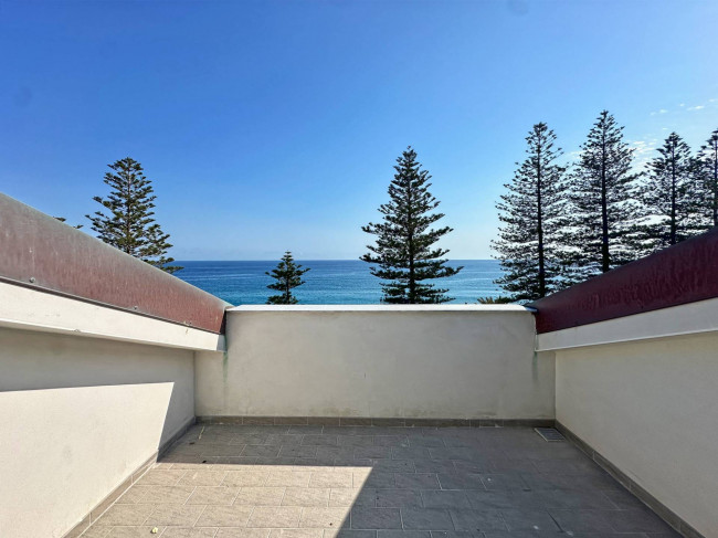 Квартира в продажа в Bordighera