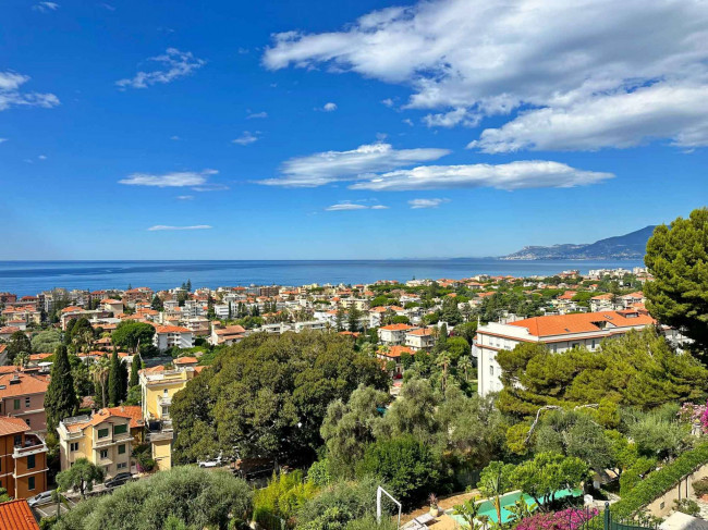 Apartment for sale in Bordighera