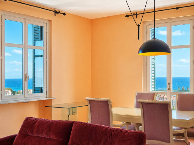 Квартира в продажа в Bordighera