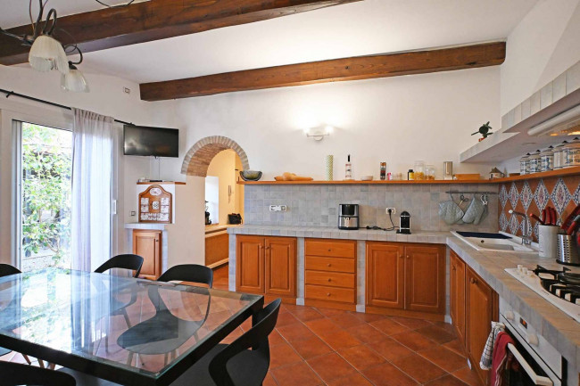 Квартира в продажа в Sanremo