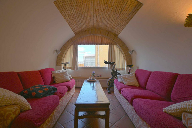 Квартира в продажа в Sanremo