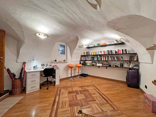 Casa di paese in vendita a Dolceacqua