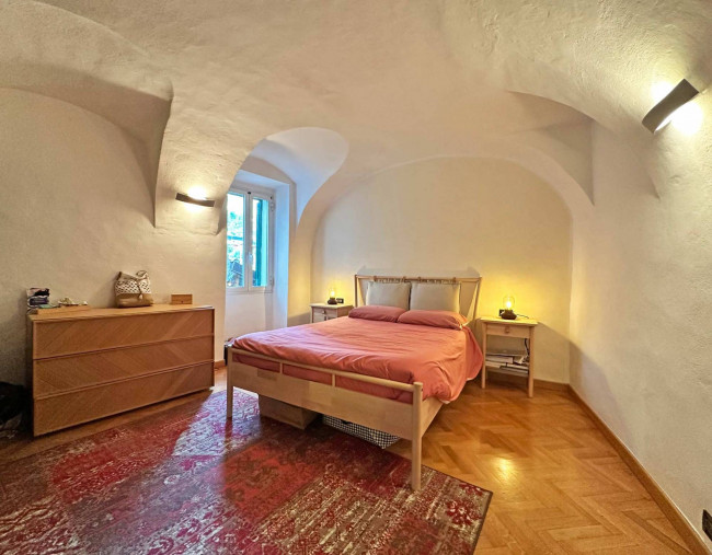 Casa di paese in vendita a Dolceacqua