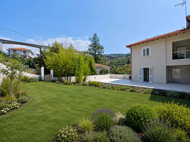 Apartment for sale in Bordighera