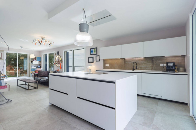 Villa for sale in Imperia