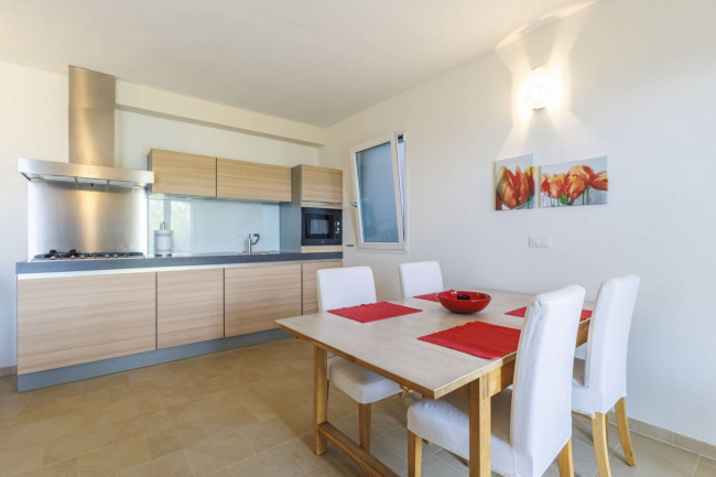 Villa for sale in Dolcedo