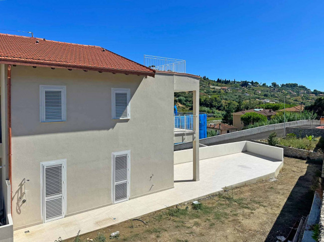Apartment for sale in Bordighera
