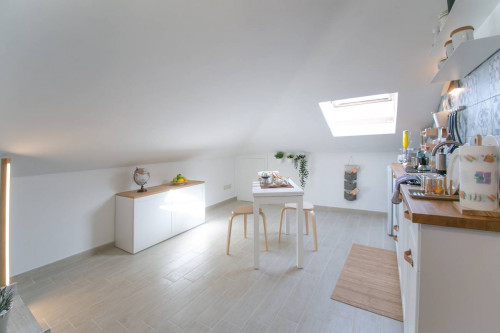 Locale Magazzino in vendita a Chieti