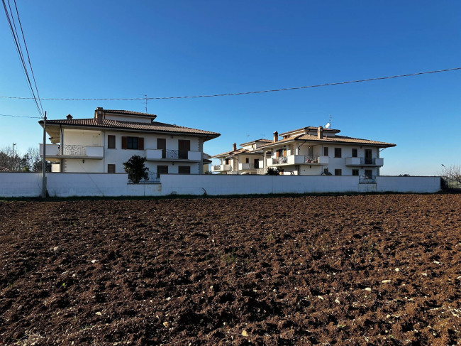 Terreno edificabile in vendita a Rosciano