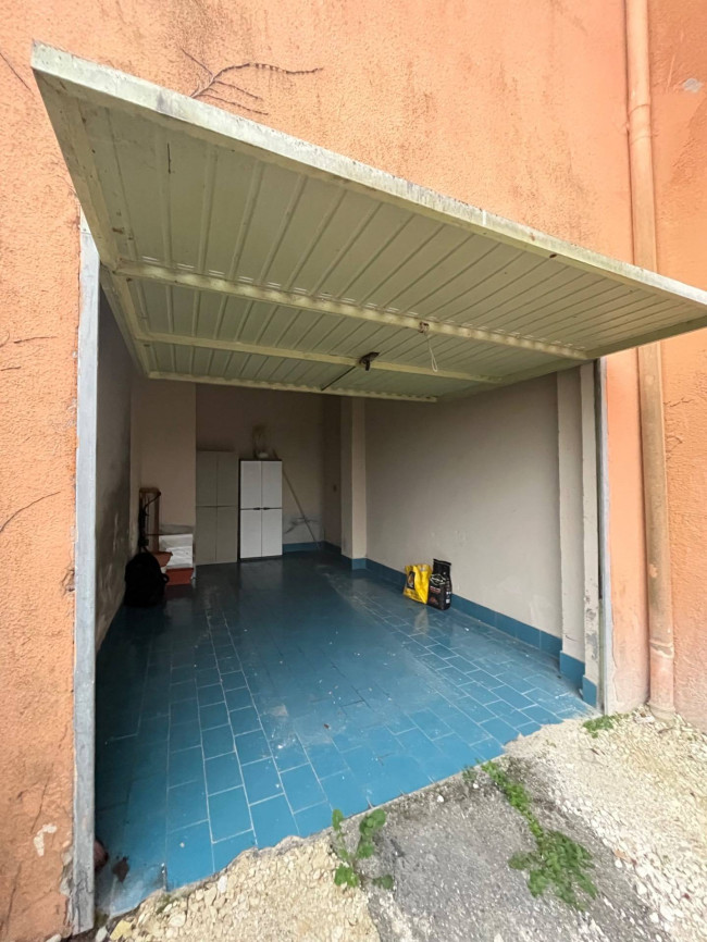 Garage/Box/Posto auto in affitto a Chieti (CH)