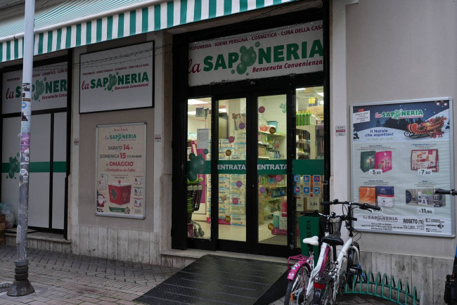 Attività commerciale in vendita a Roseto degli Abruzzi