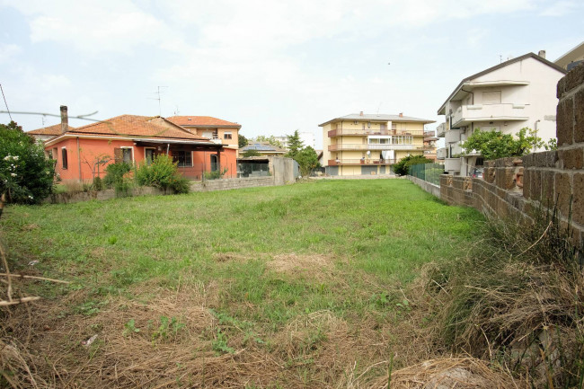 Terreno edificabile in vendita a San Giovanni Teatino