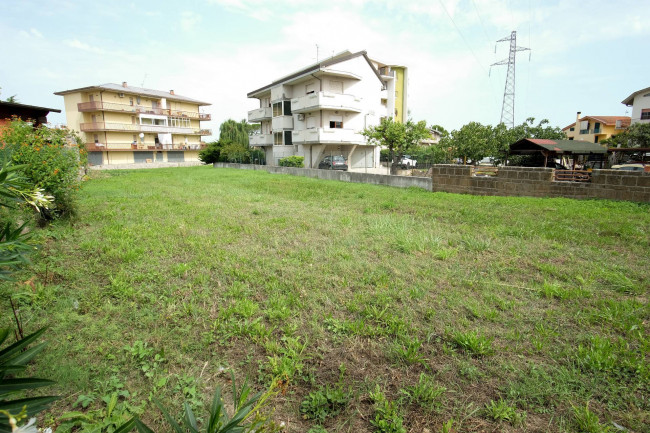 Terreno edificabile in vendita a San Giovanni Teatino