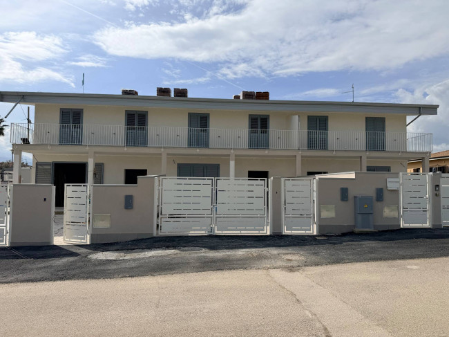Villette a schiera in vendita a Rosciano