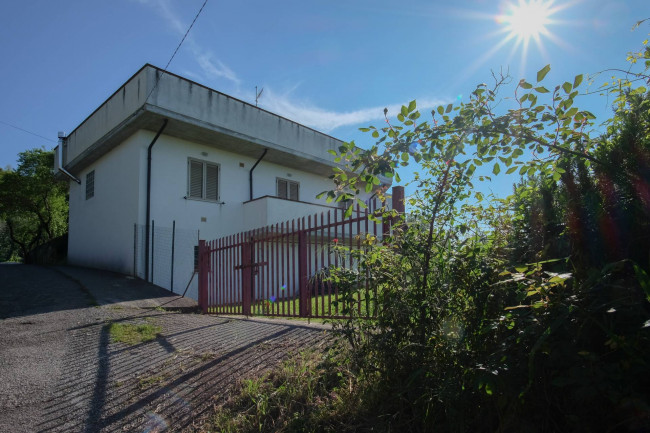 Casa singola in vendita a Bucchianico