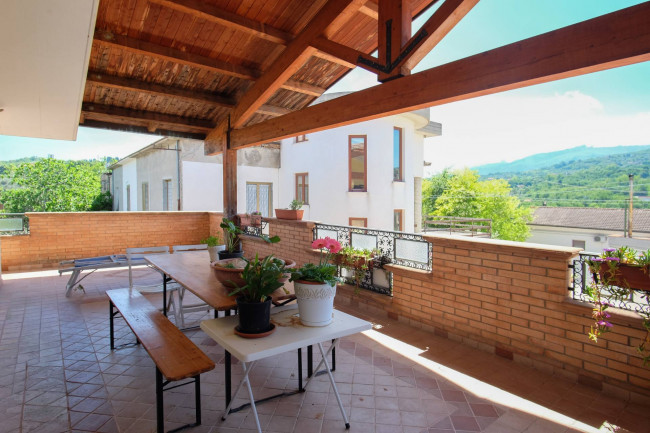 Appartamento in vendita a Roccamontepiano