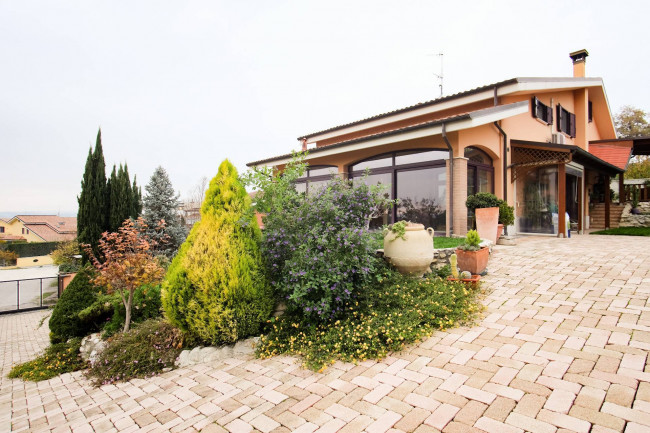 Villa Singola in vendita a Chieti