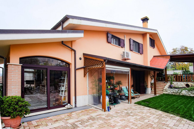 Villa Singola in vendita a Chieti