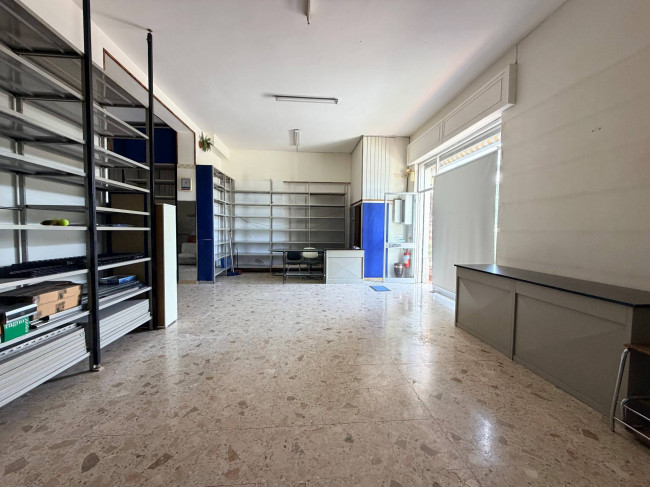 Magazzino in affitto a San Giovanni Teatino