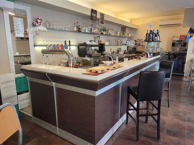 Bar in Affitto/Vendita a Isola della Scala