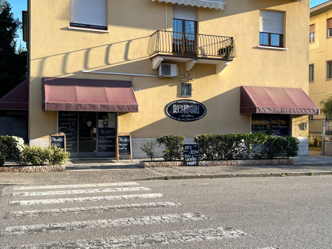 Fondo commerciale in vendita a Borgo Nuovo, Verona (VR)