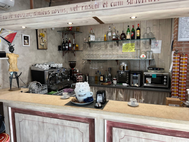 Bar/Tabacchi/Slot in Vendita a Soave