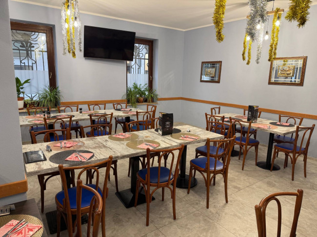 Pizzeria/Ristorante in Vendita a Verona