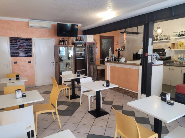 Bar/Gelateria in Vendita a Castelbelforte