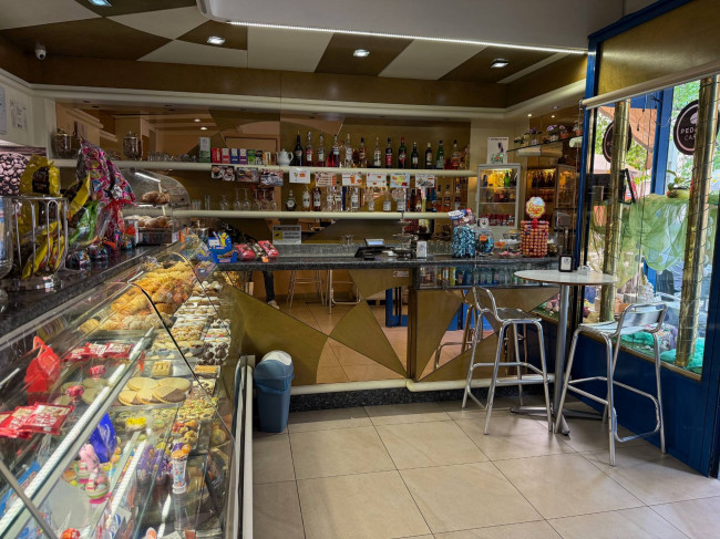 Bar/Pasticceria in Vendita a Verona