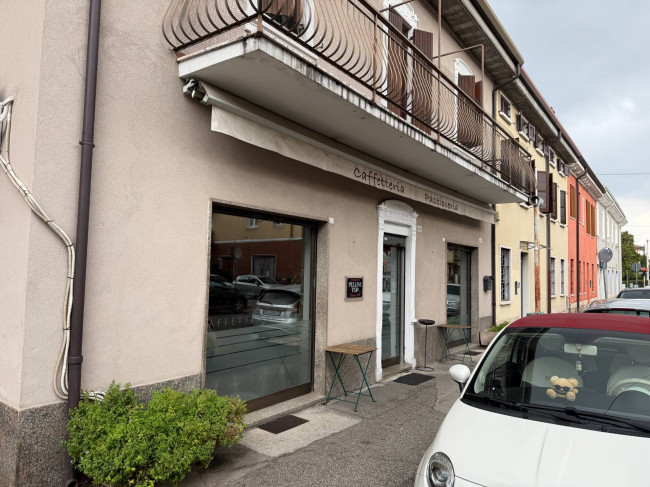 Bar in Vendita a Verona