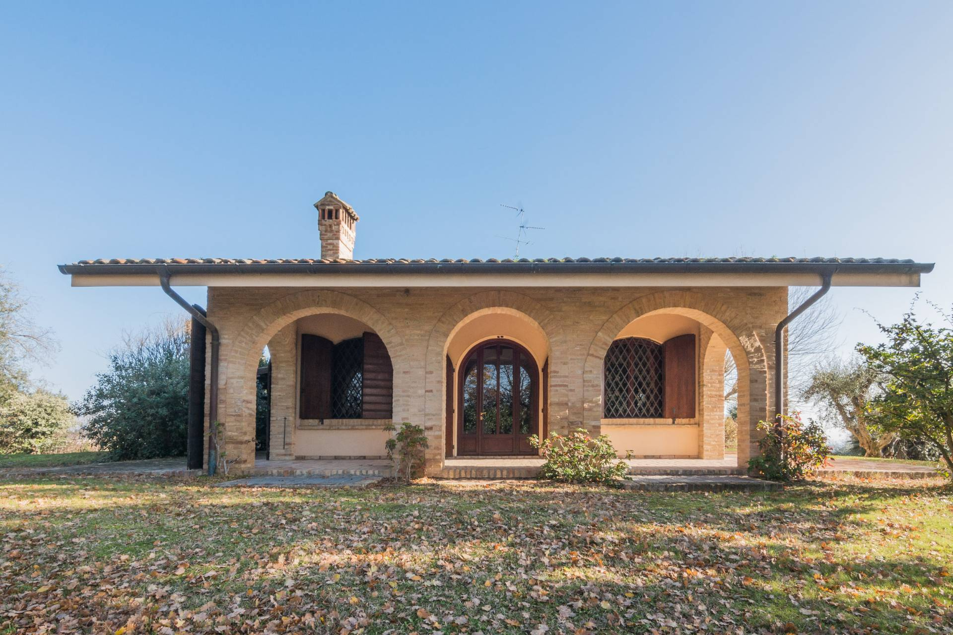 Villa a Civitanova Marche (Macerata)