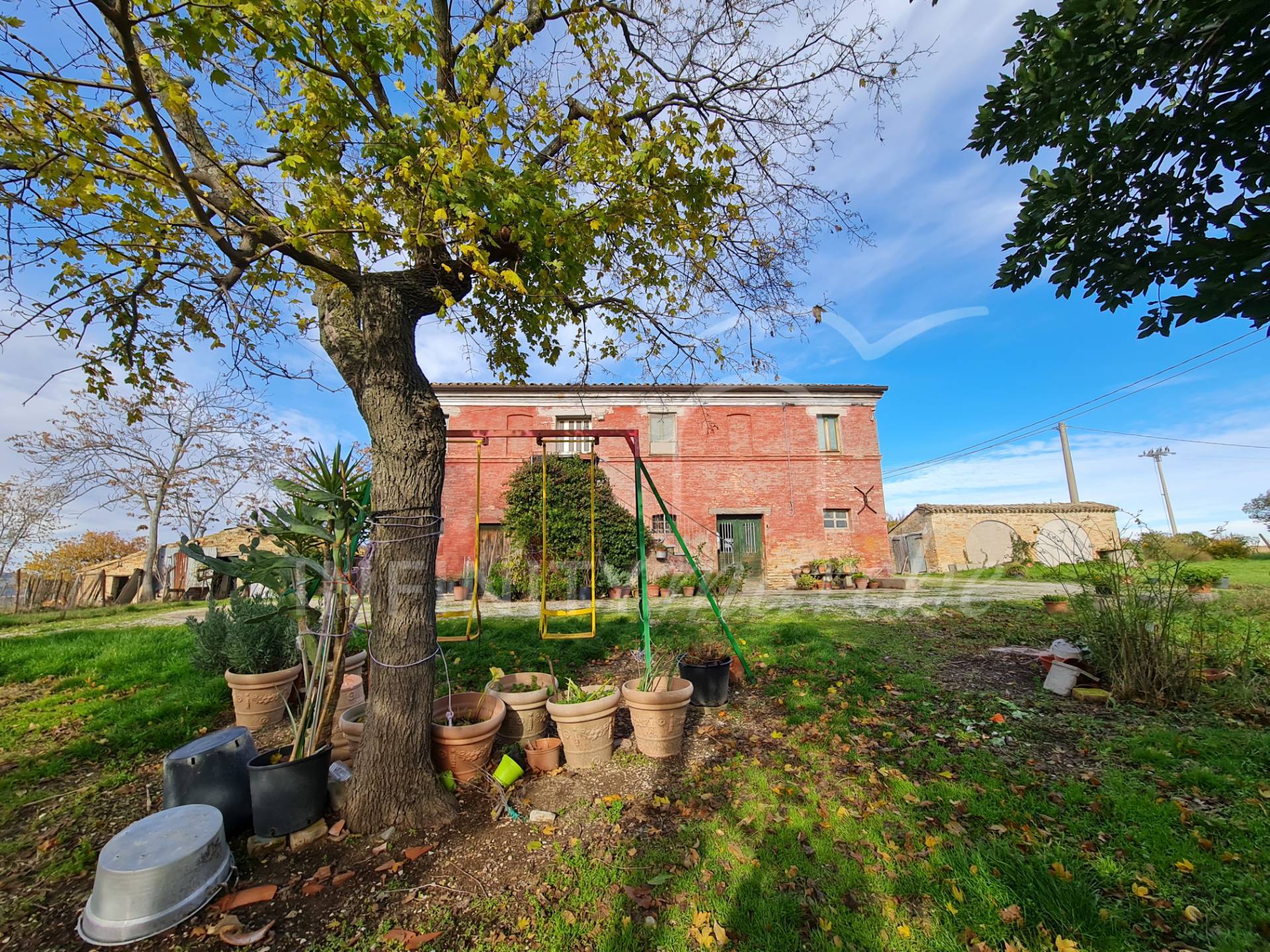 Country House in Montelupone (Macerata)