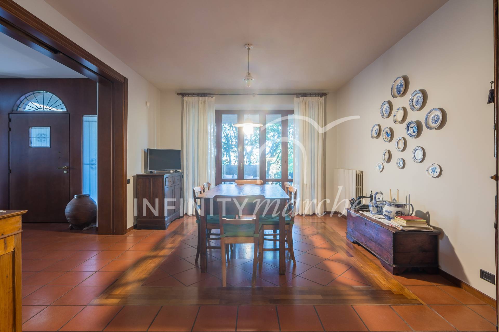 House in Morrovalle (Macerata)