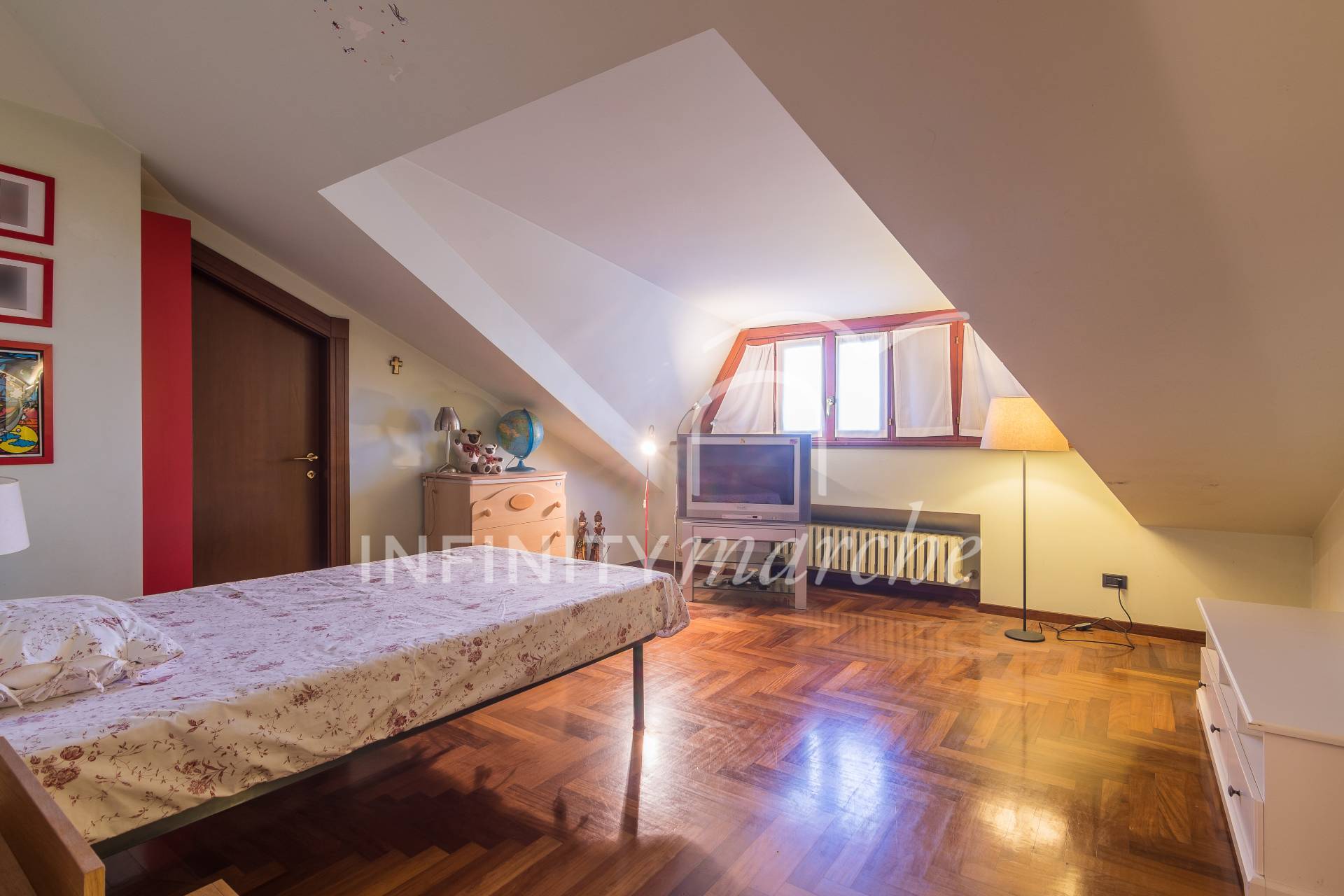 House in Morrovalle (Macerata)