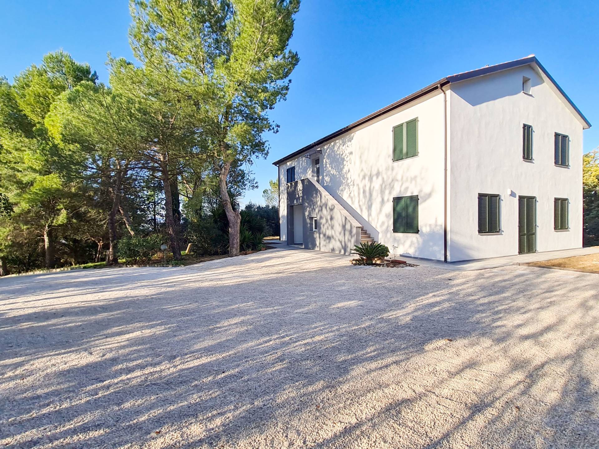 Country House in Potenza Picena (Macerata)