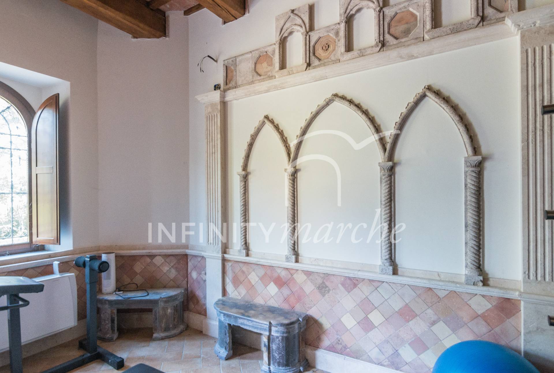 Villa a Tolentino (Macerata)