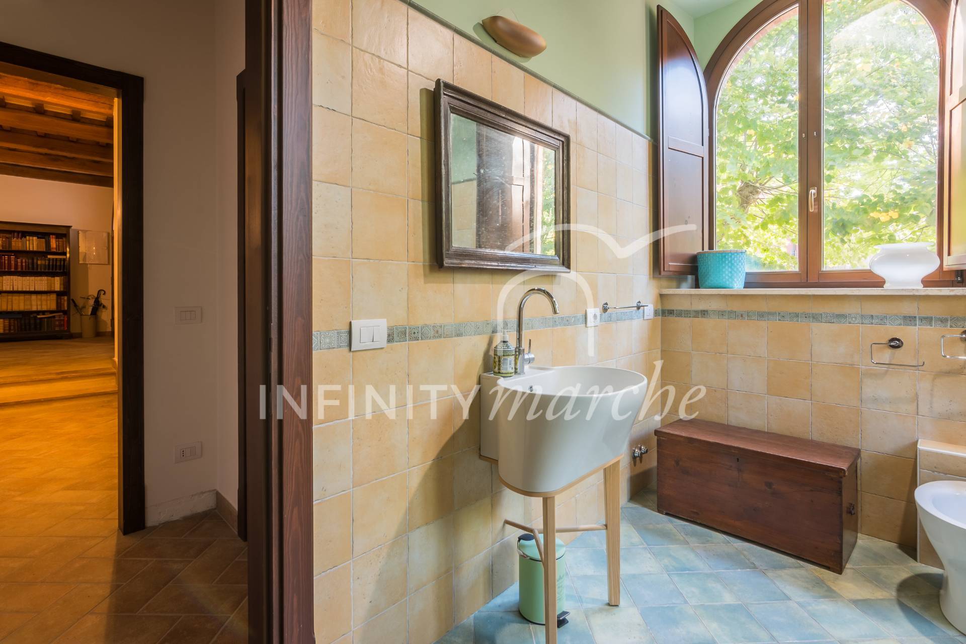 Villa a Tolentino (Macerata)
