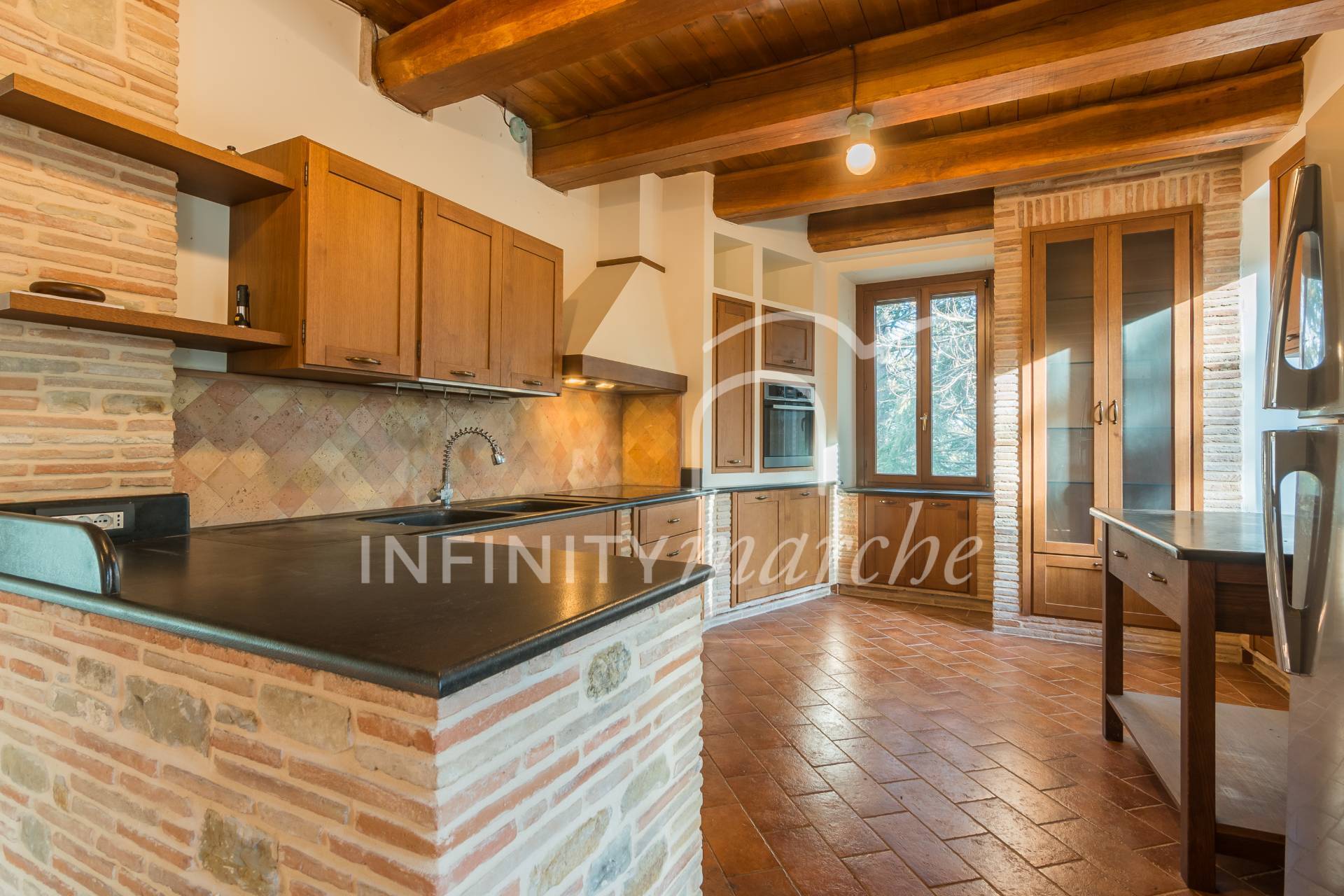 Villa a Tolentino (Macerata)