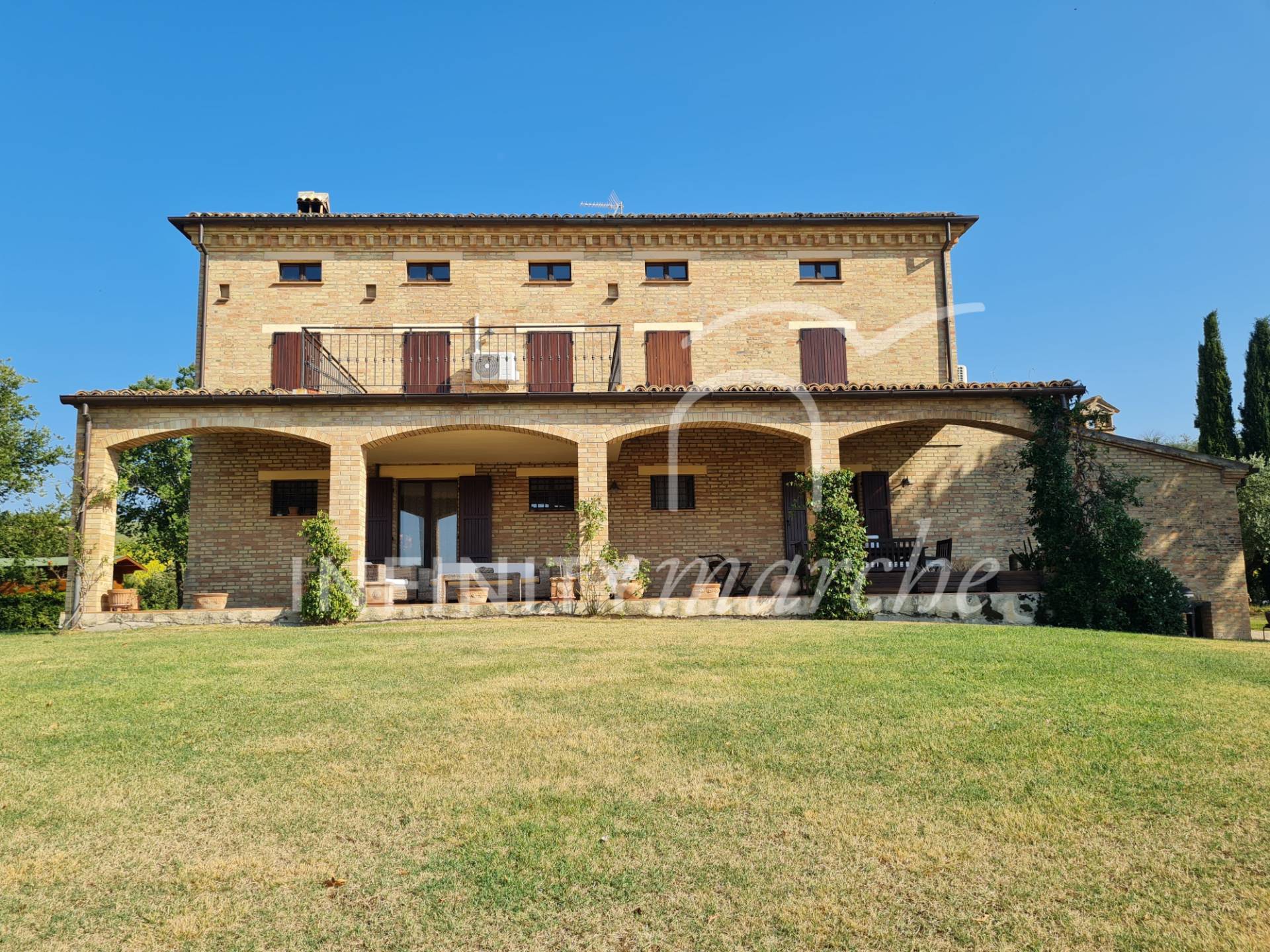 Casale a Appignano (Macerata)
