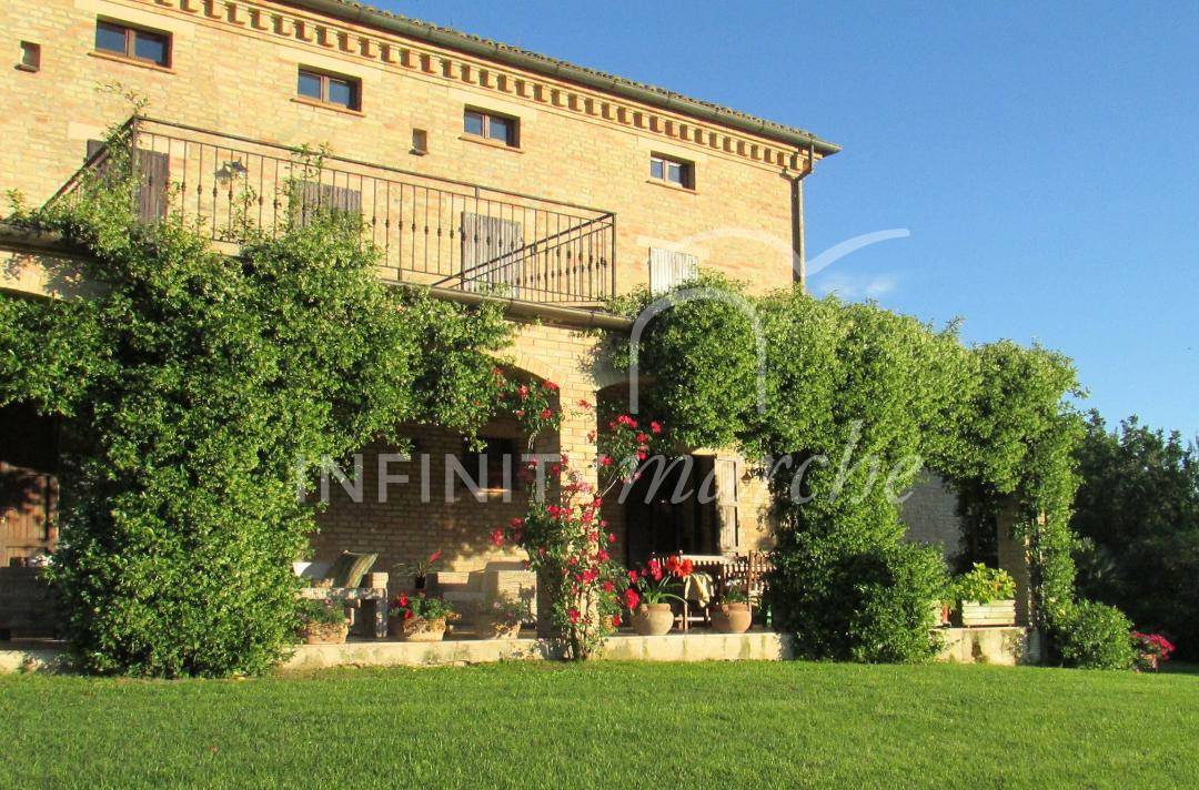 Casale a Appignano (Macerata)