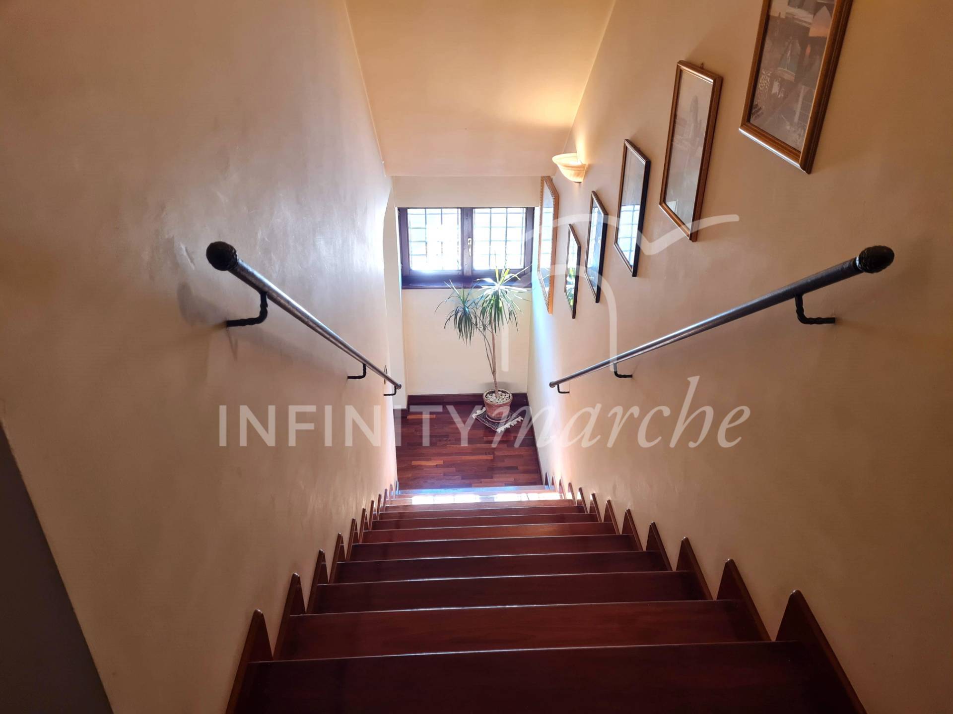 Casale a Appignano (Macerata)