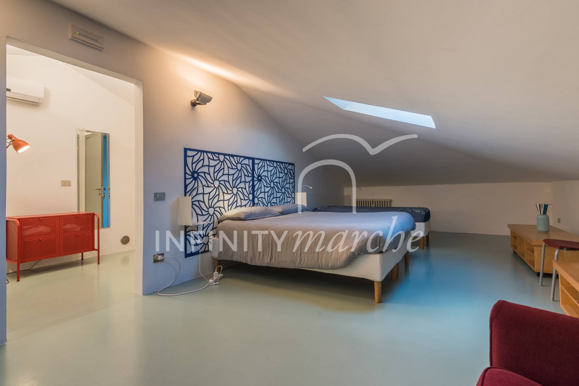 Villa a Civitanova Marche (Macerata)