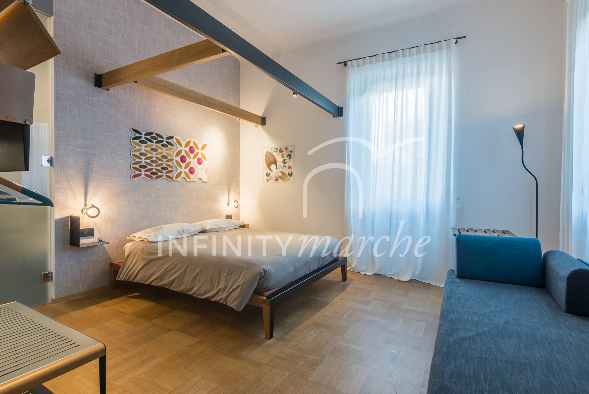Villa a Civitanova Marche (Macerata)