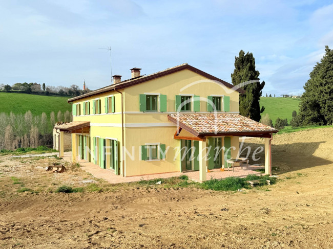 Casale Macerata (Macerata)