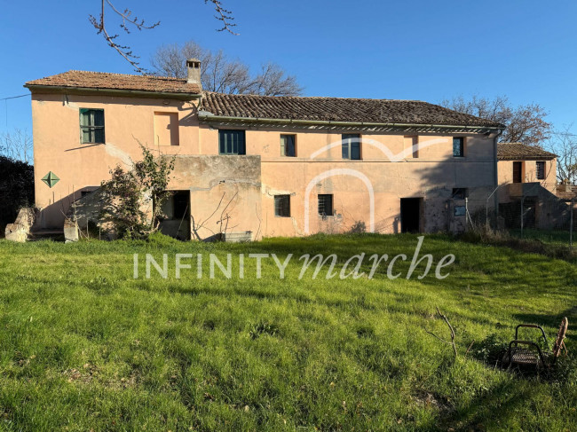 Casale Recanati (Macerata)