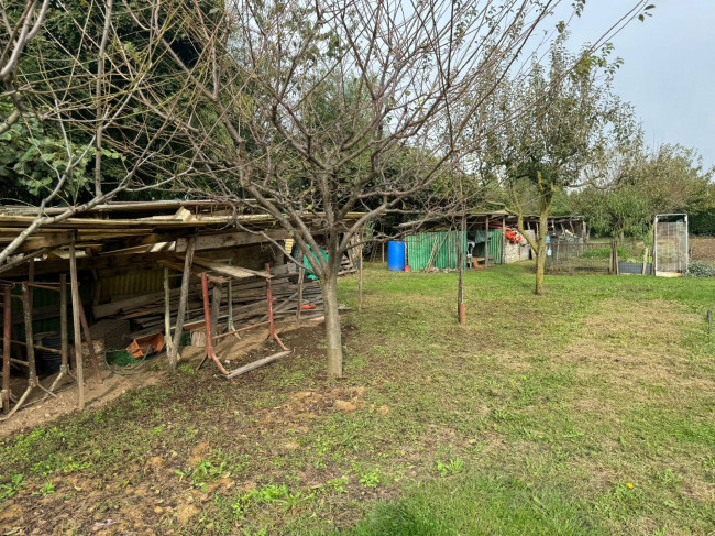 Terreno agricolo in vendita a Olgiate Olona (VA)