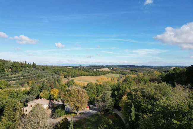 Rustico in vendita a Cetona (SI)