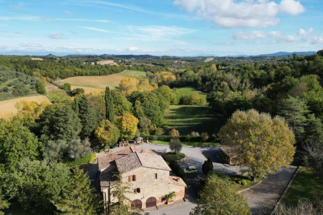 Rustico in vendita a Cetona (SI)