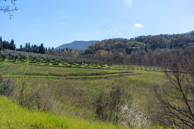 Rustico in vendita a Cetona (SI)